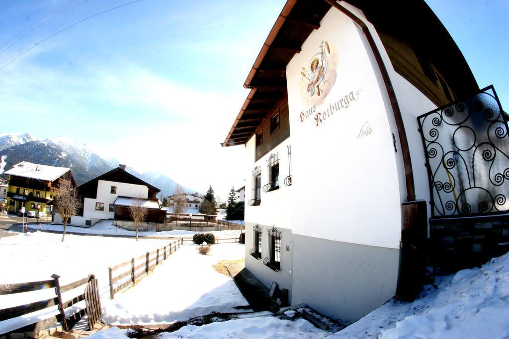 Family Friendly Chalet - Central With Beautiful Mountain Views Ζέεφελντ Εξωτερικό φωτογραφία